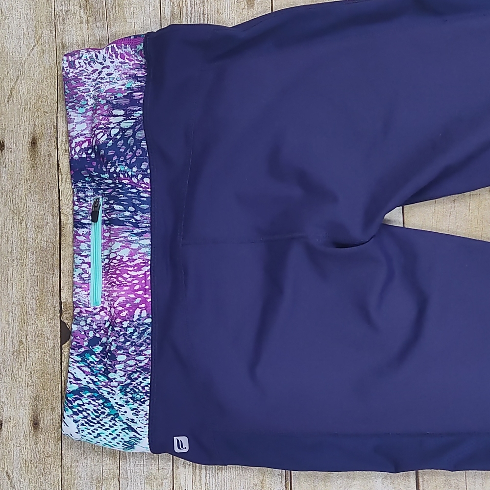 Fabletics Rio Run Crop Leggings - Picture 8 of 10